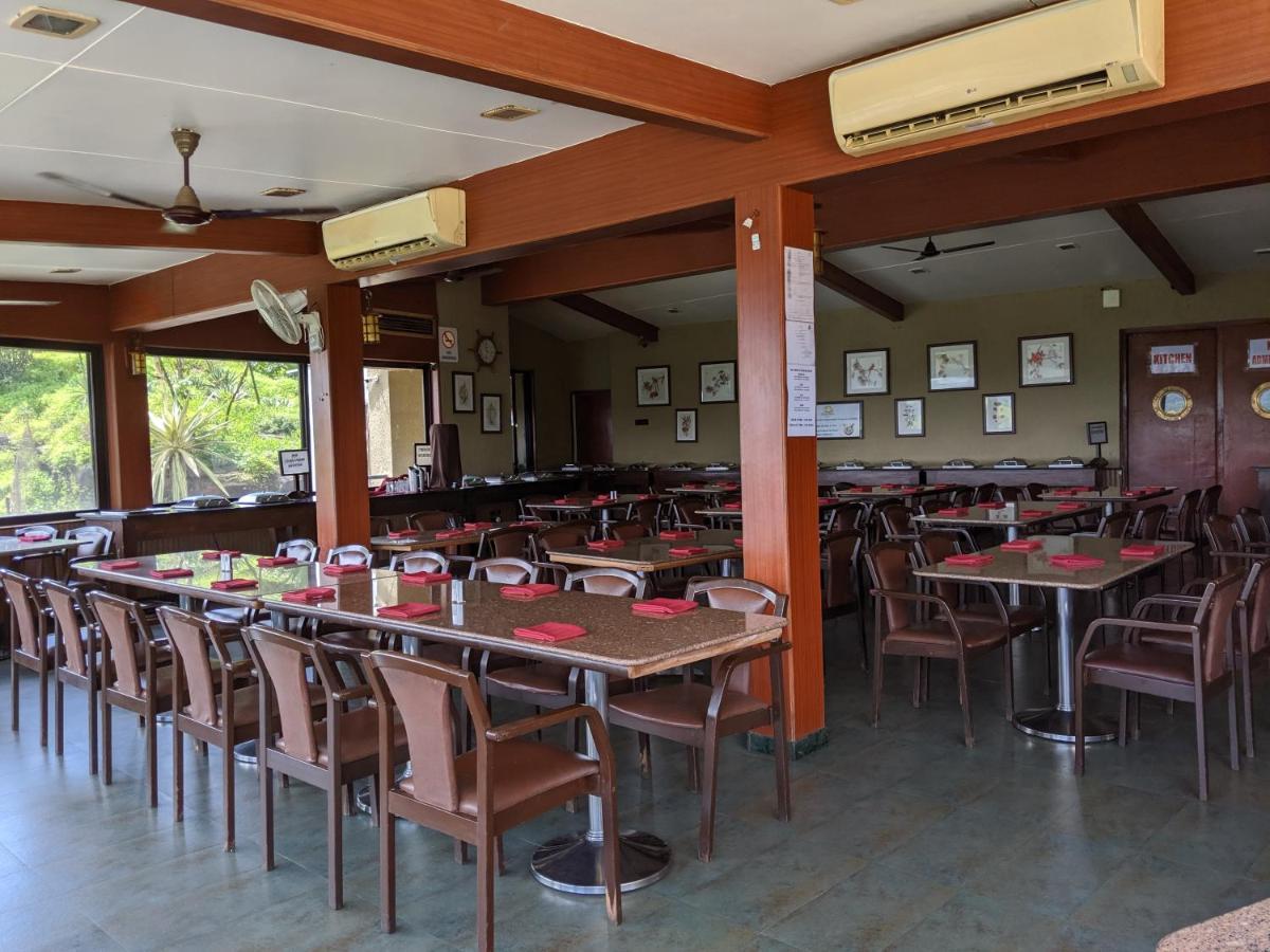 Upper Deck Resort - Stay And Relax At The Highest Peak Lonavala Exterior foto